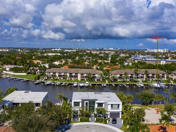 7902 NE Palm Way, Boca Raton, FL 33487