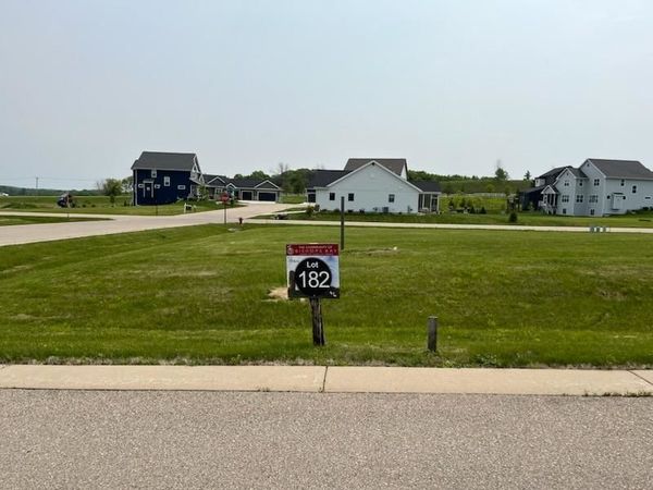 5018 Apricot Blossom Court, Waunakee, WI 53597