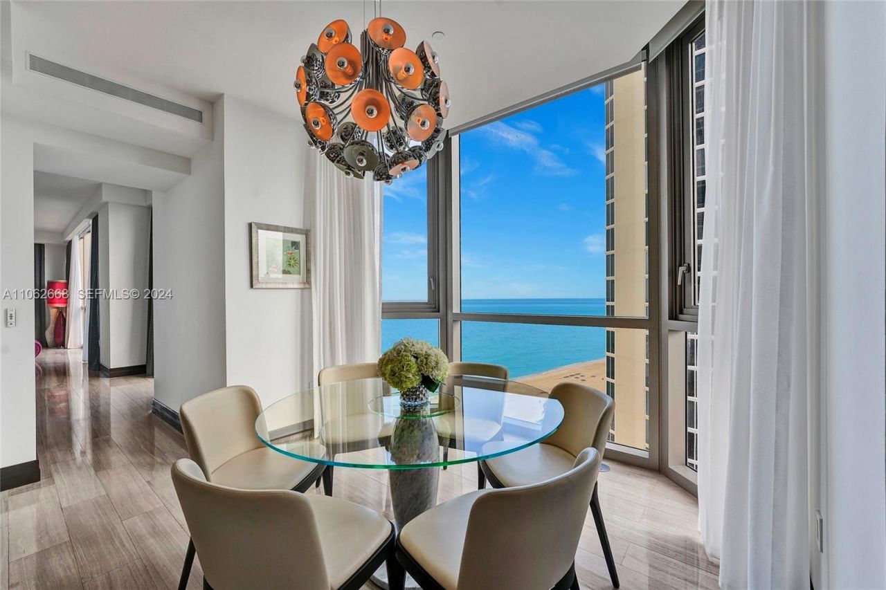 17749 Collins Ave, Unit 1402, Sunny Isles Beach, FL 33160 Photo