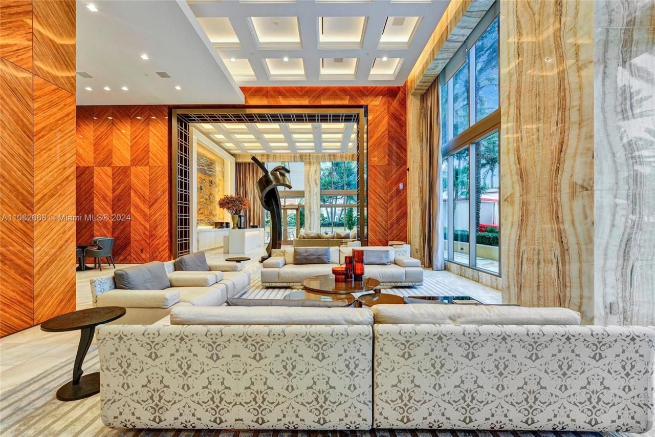 17749 Collins Ave, Unit 1402, Sunny Isles Beach, FL 33160 Photo