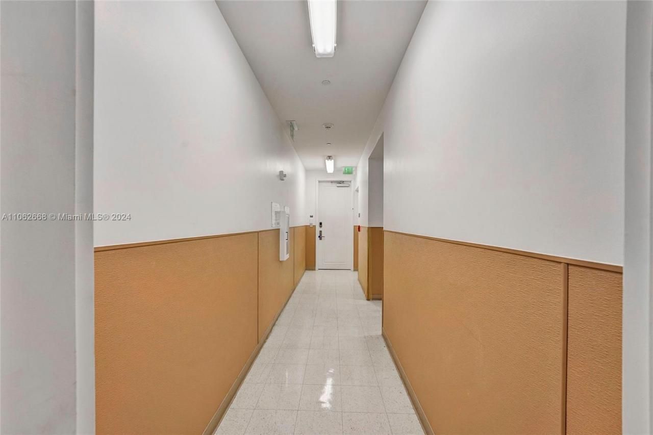 17749 Collins Ave, Unit 1402, Sunny Isles Beach, FL 33160 Photo