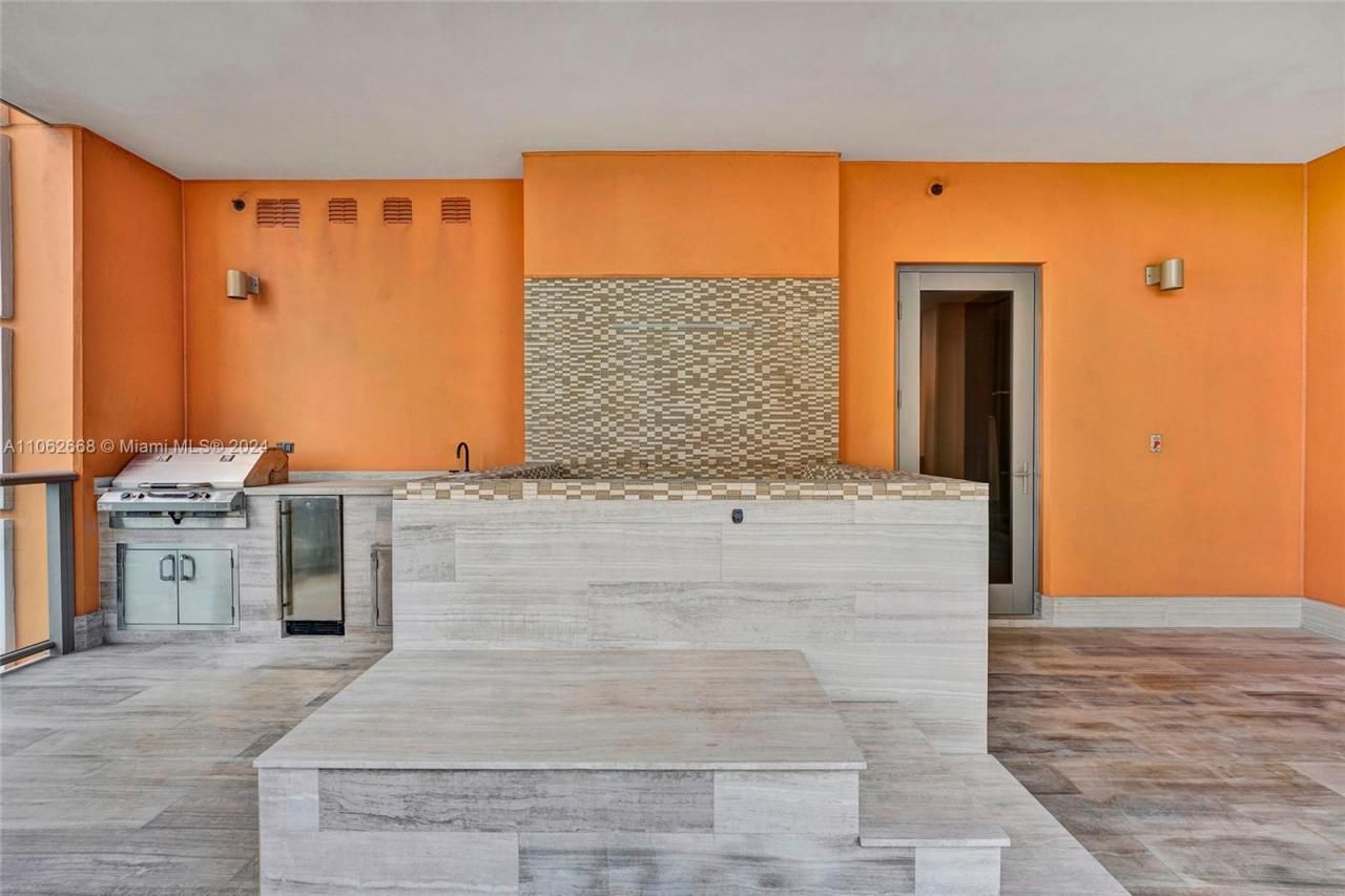 17749 Collins Ave, Unit 1402, Sunny Isles Beach, FL 33160 Photo