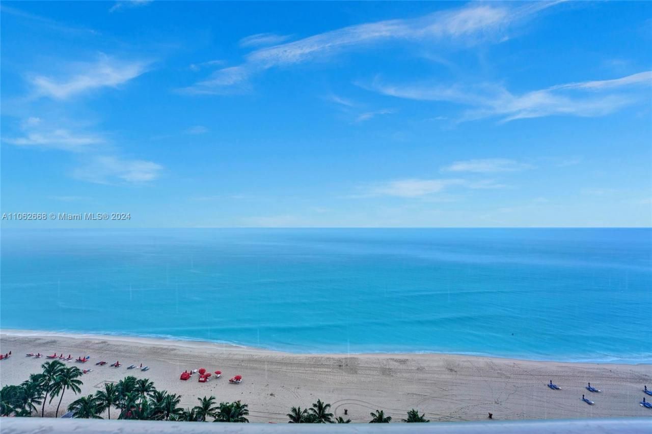 17749 Collins Ave, Unit 1402, Sunny Isles Beach, FL 33160 Photo
