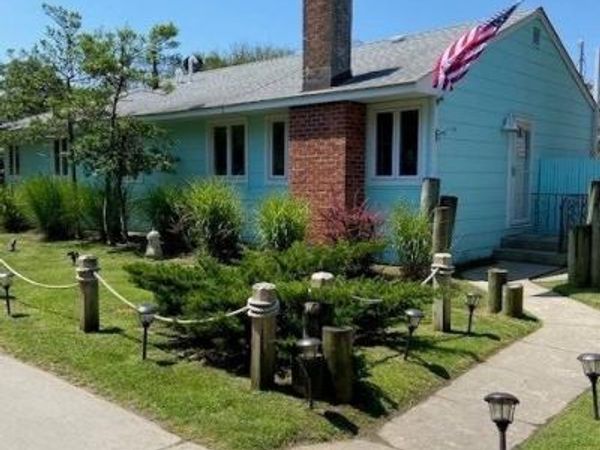 664 Ocean Breeze, Ocean Beach, NY 11770