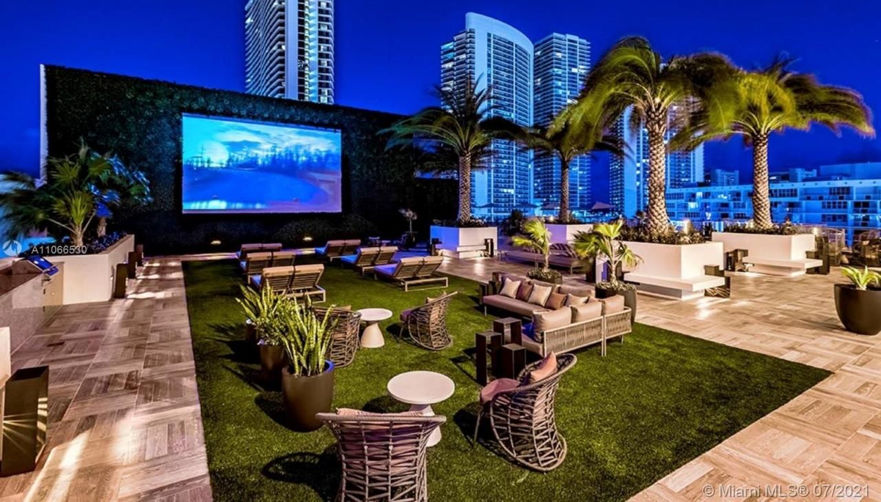 4010 S Ocean Dr, Unit R1406, Hollywood, FL 33019 Photo