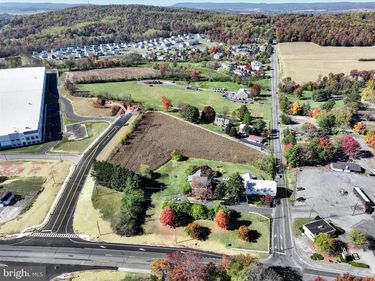 N. Reading Road/ 20 HILL ROAD, DENVER, PA 17517