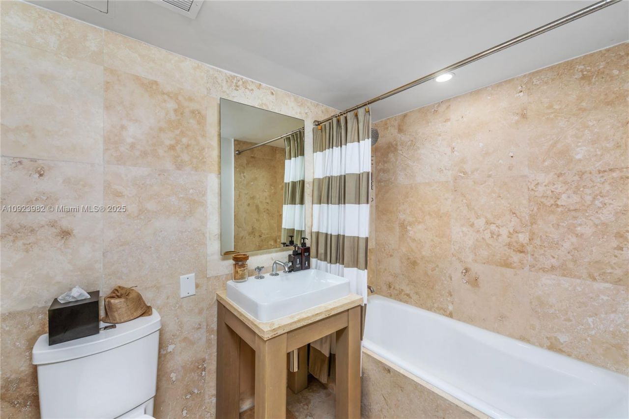 102 24th St, Unit 1544, Miami Beach, FL 33139 Photo