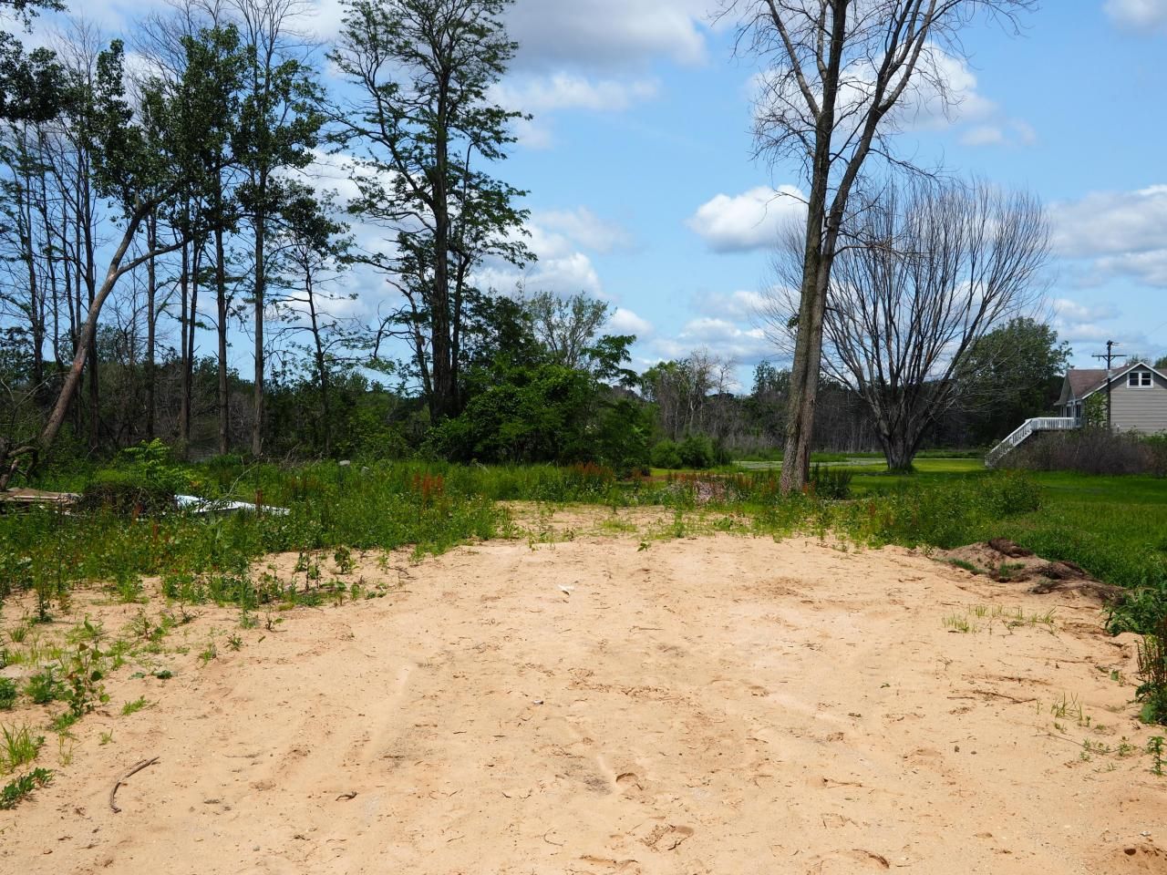 10 Lakeview Avenue, Norton Shores, MI 49441 Main Photo