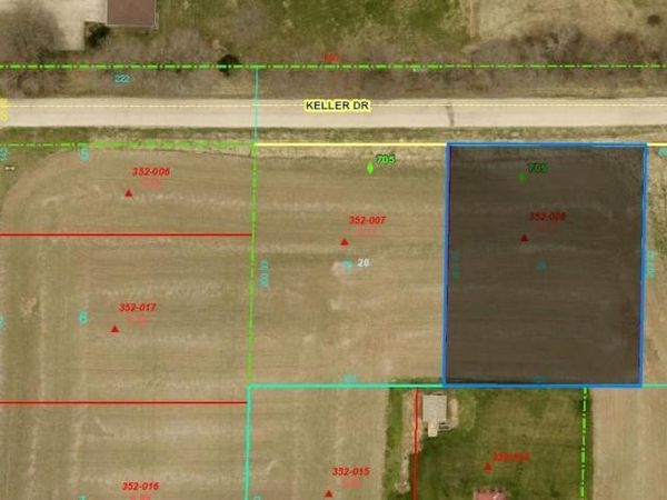 709 Keller Drive, DIXON, IL 61021