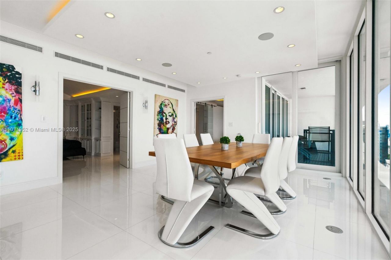 100 Lincoln Rd, Unit PH6, Miami Beach, FL 33139 Photo