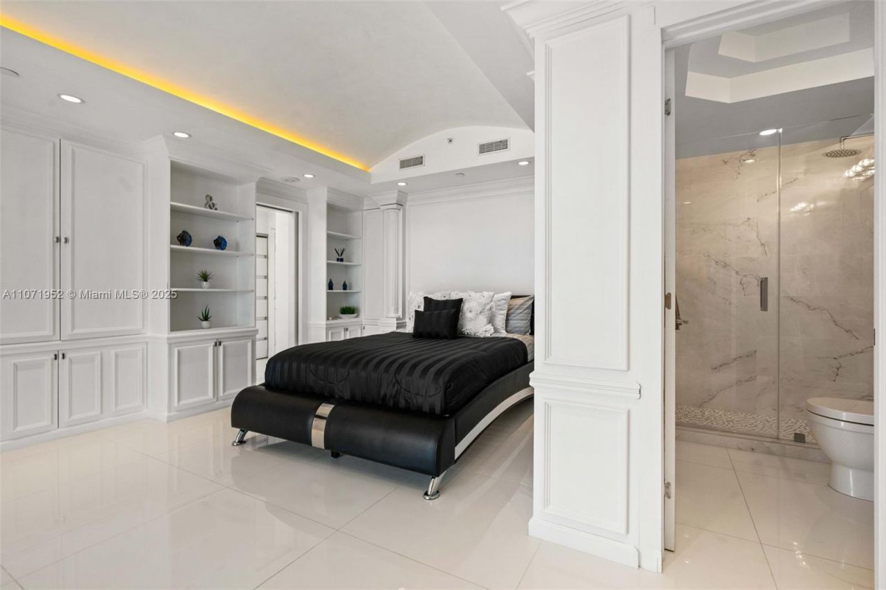 100 Lincoln Rd, Unit PH6, Miami Beach, FL 33139 Photo