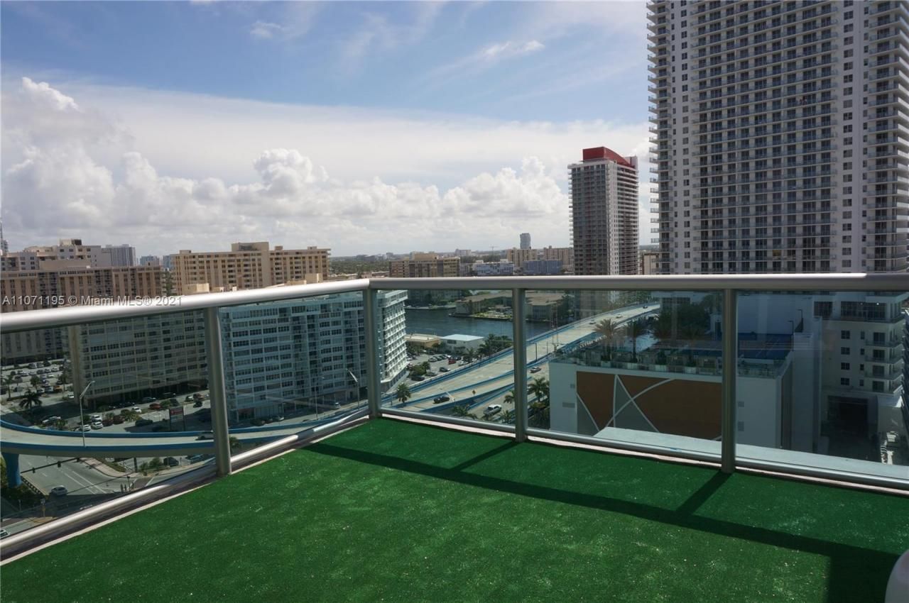 4001 S Ocean Dr, Unit PH1, Hollywood, FL 33019 Photo