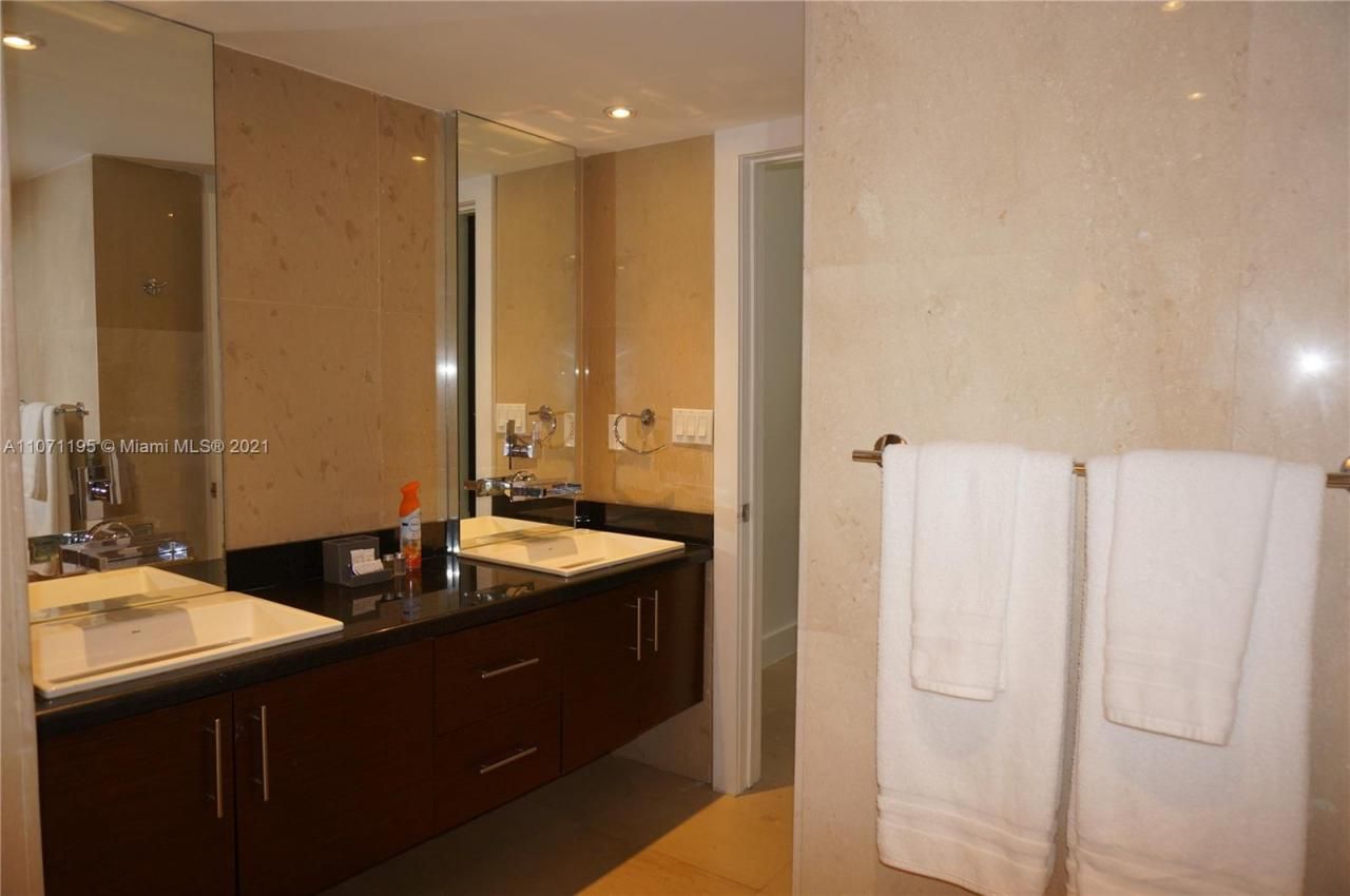 4001 S Ocean Dr, Unit PH1, Hollywood, FL 33019 Photo