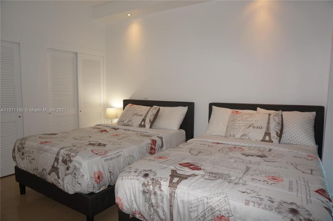 4001 S Ocean Dr, Unit PH1, Hollywood, FL 33019 Photo