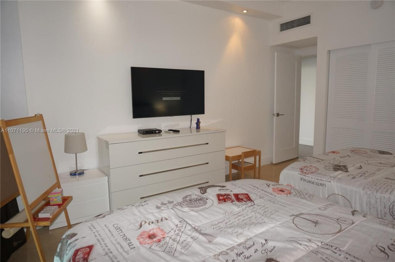 4001 S Ocean Dr, Unit PH1, Hollywood, FL 33019 Photo