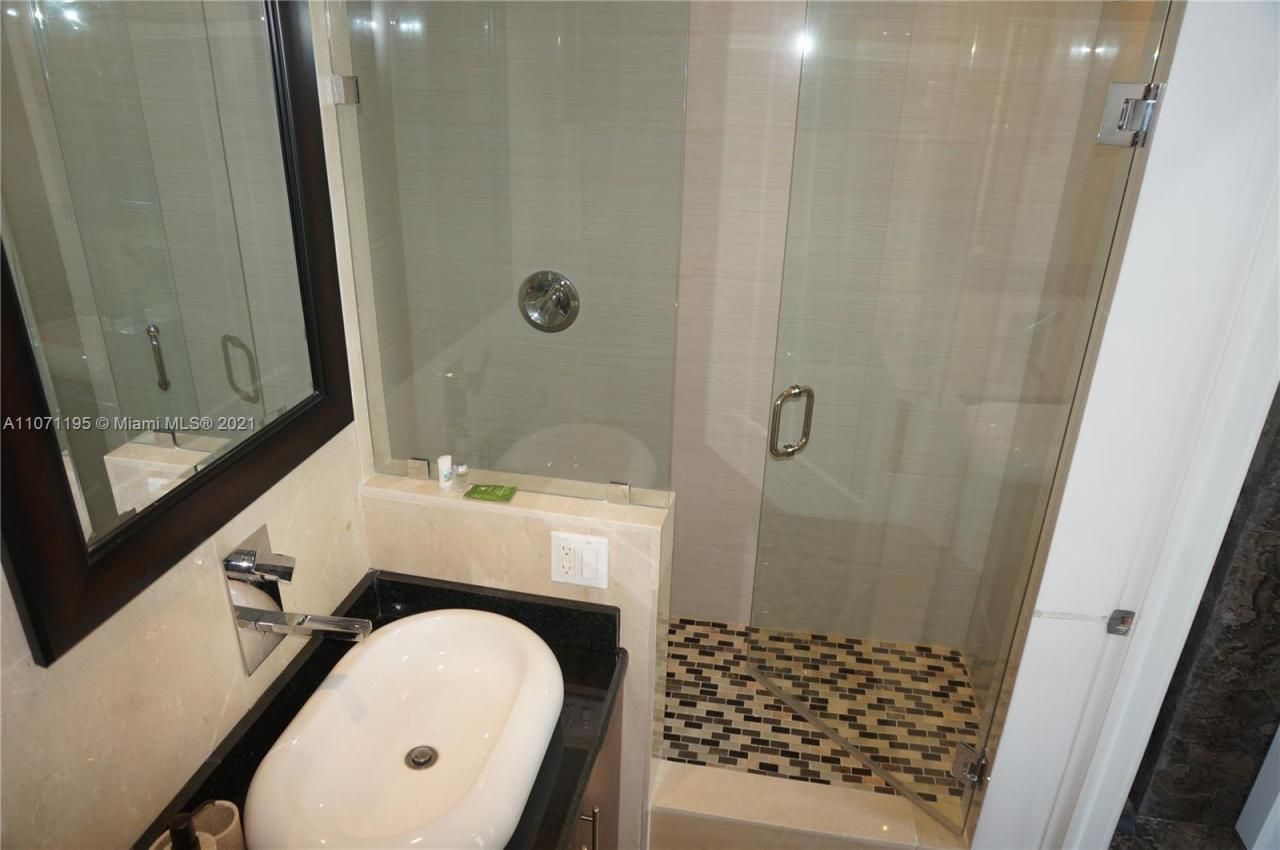 4001 S Ocean Dr, Unit PH1, Hollywood, FL 33019 Photo