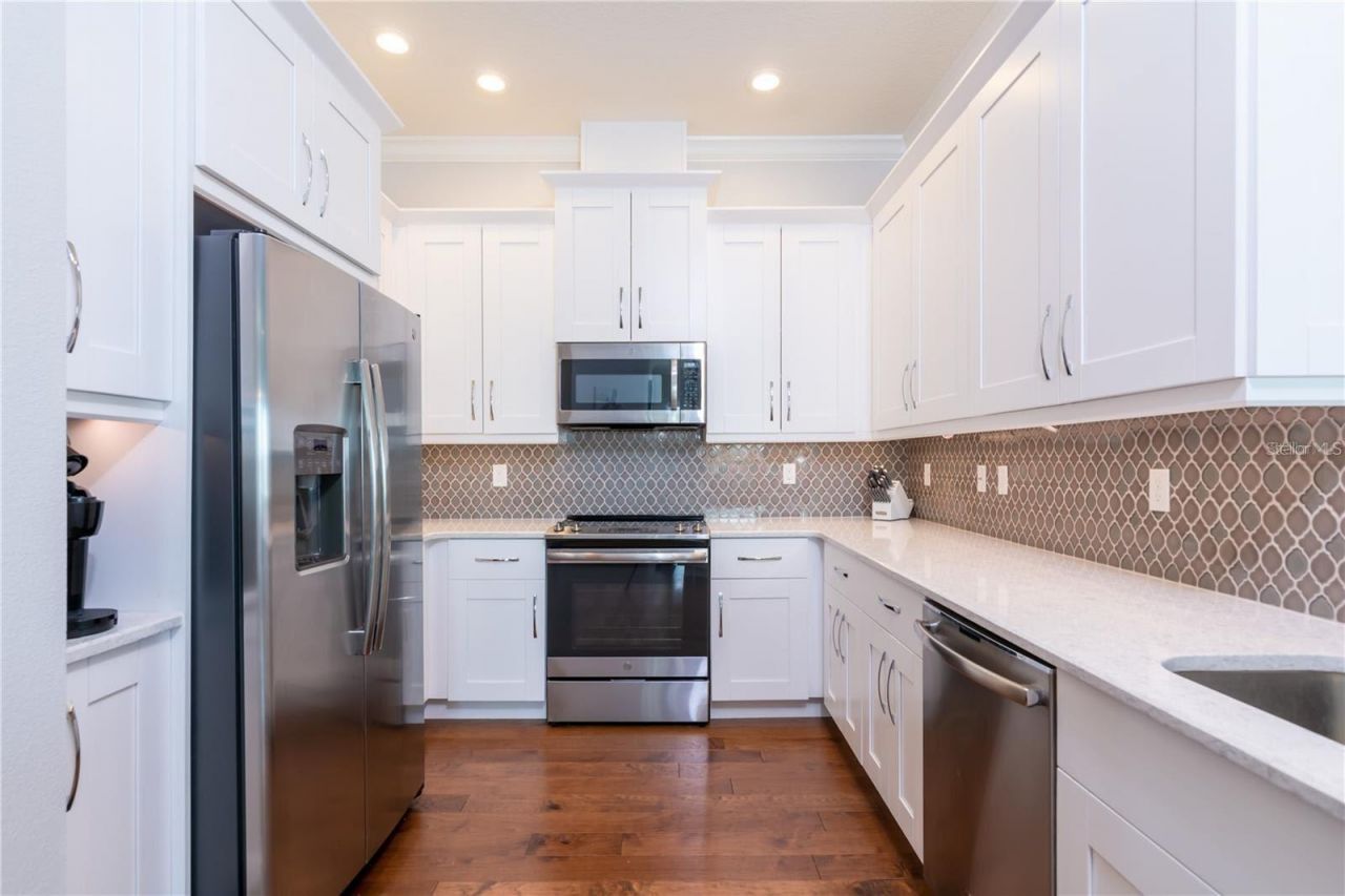 3450 77th Avenue W, Unit 303, Bradenton, FL 34209 Photo