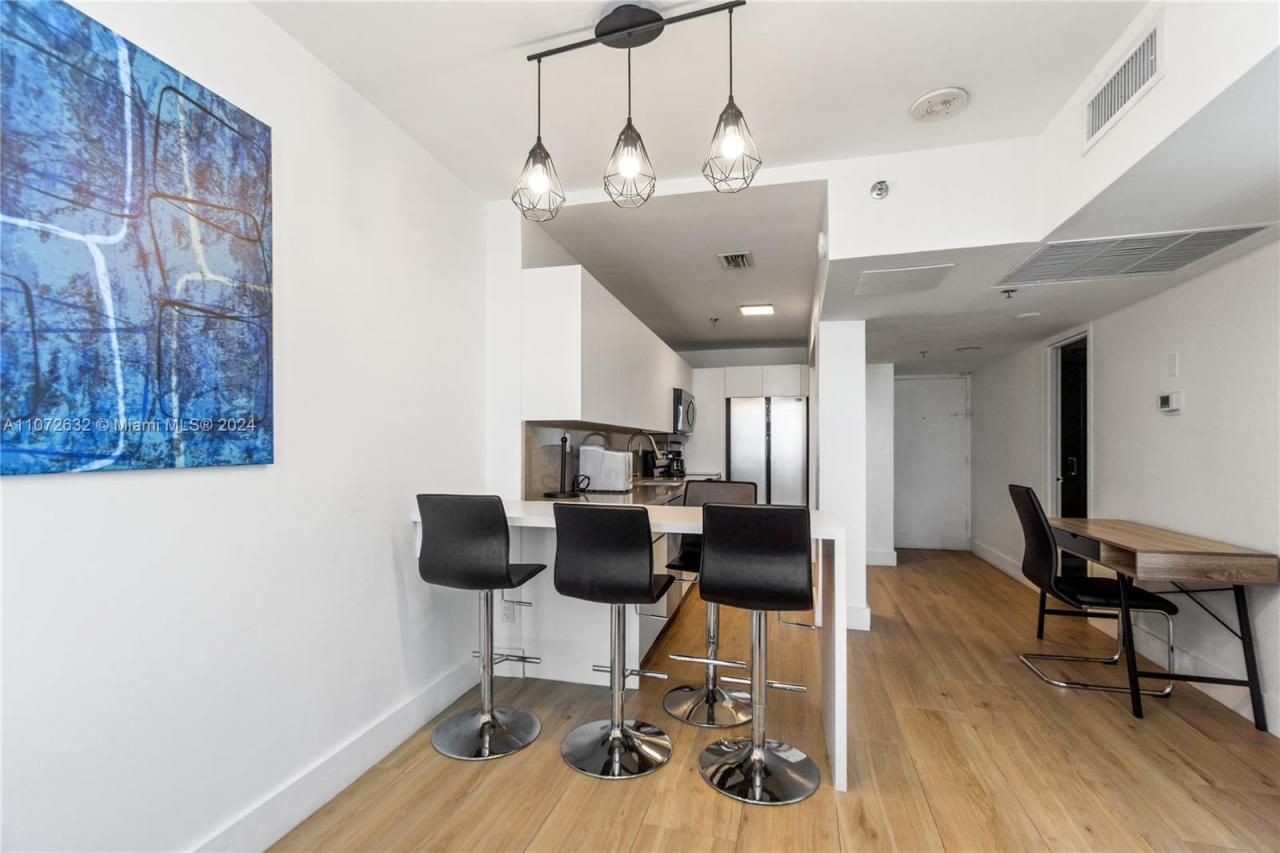 100 Lincoln Rd, Unit 1627, Miami Beach, FL 33139 Photo