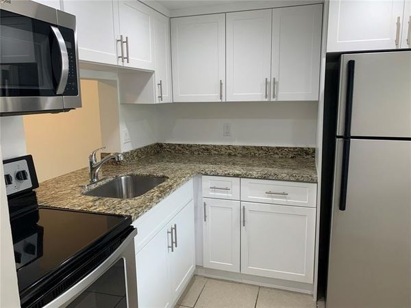 2800 NW 56th Avenue, Unit D-203, Lauderhill, FL 33313