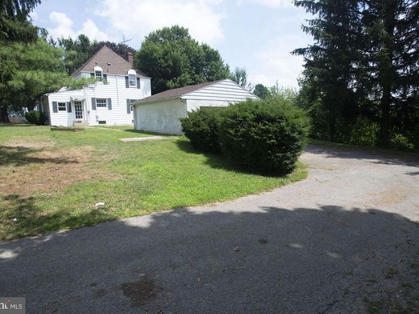 874 & 884 DELTA ROAD, RED LION, PA 17356