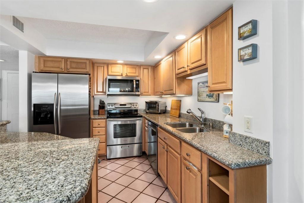 8880 N. Sea Oaks Way, Unit 105, Vero Beach, FL 32963 Photo