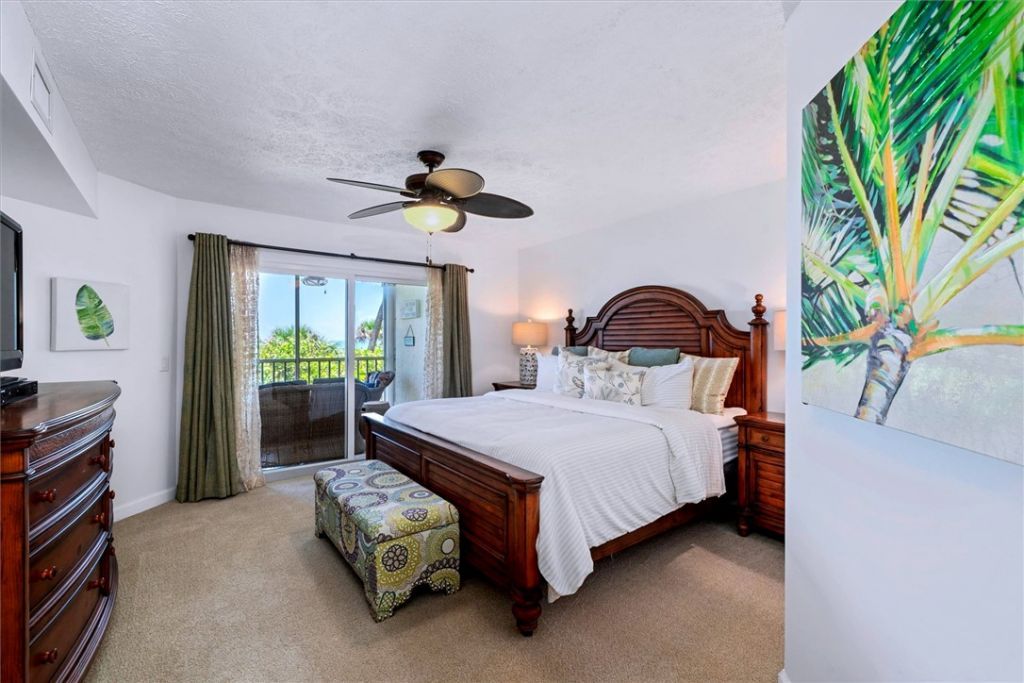 8880 N. Sea Oaks Way, Unit 105, Vero Beach, FL 32963 Photo