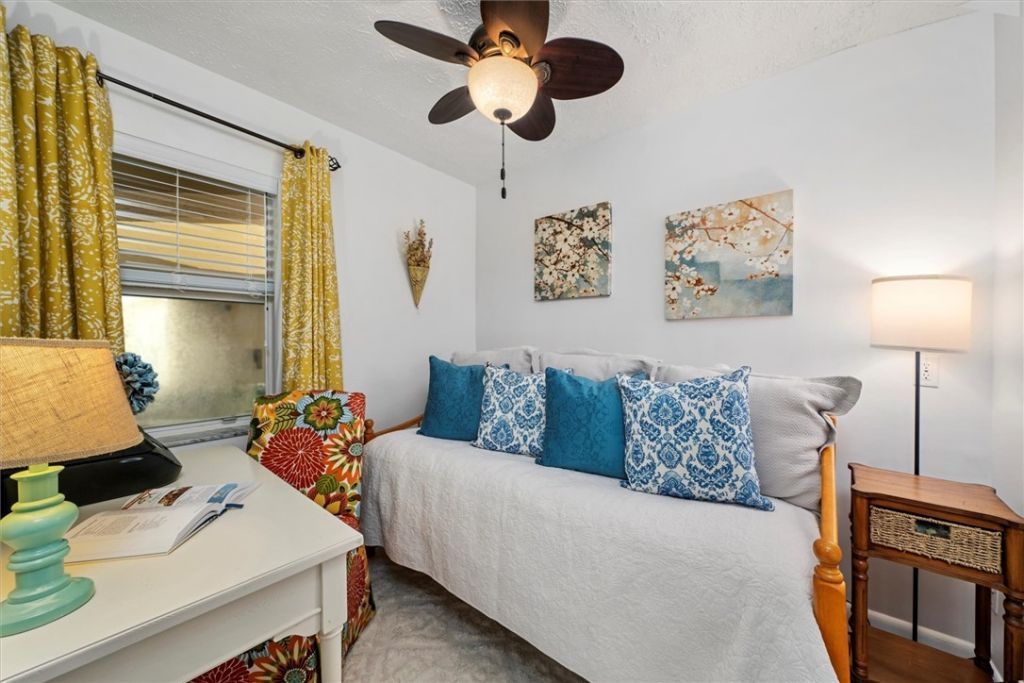 8880 N. Sea Oaks Way, Unit 105, Vero Beach, FL 32963 Photo