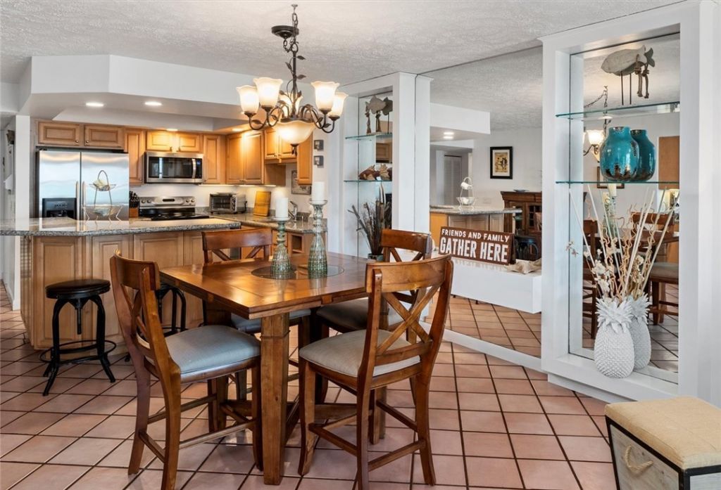 8880 N. Sea Oaks Way, Unit 105, Vero Beach, FL 32963 Photo