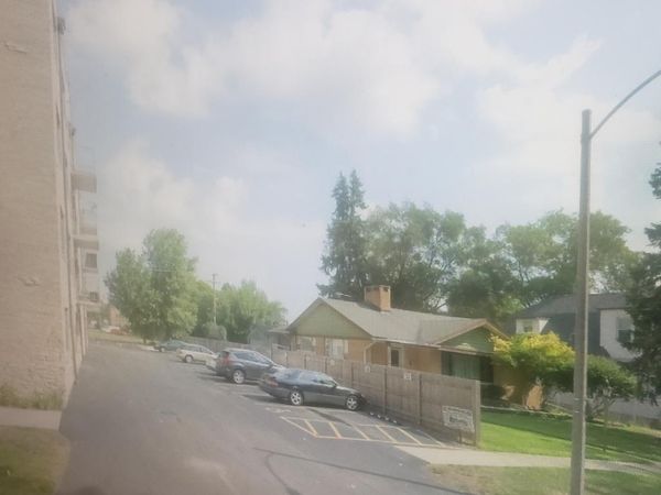 7335 W Oakwood Avenue, Lyons, IL 60534