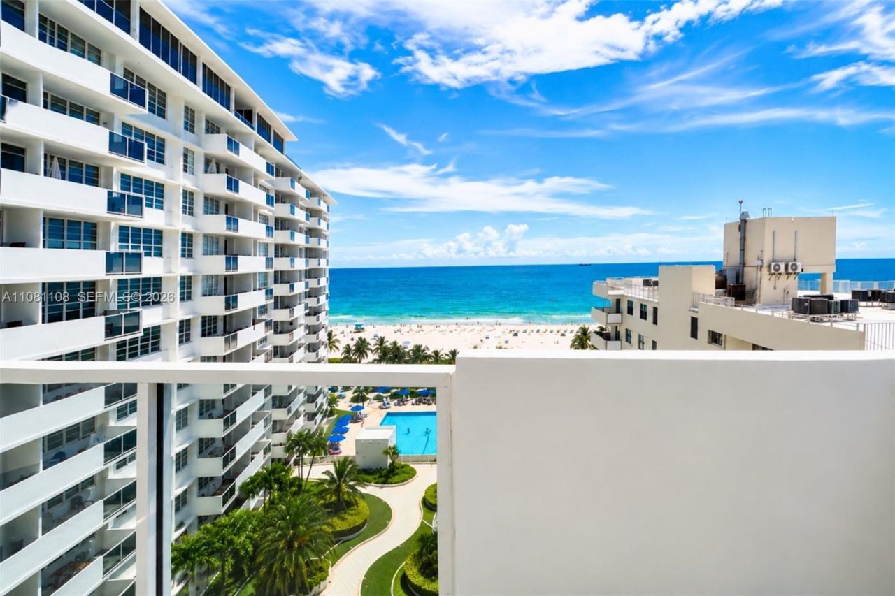 100 Lincoln Rd, Unit 1121, Miami Beach, FL 33139 Photo