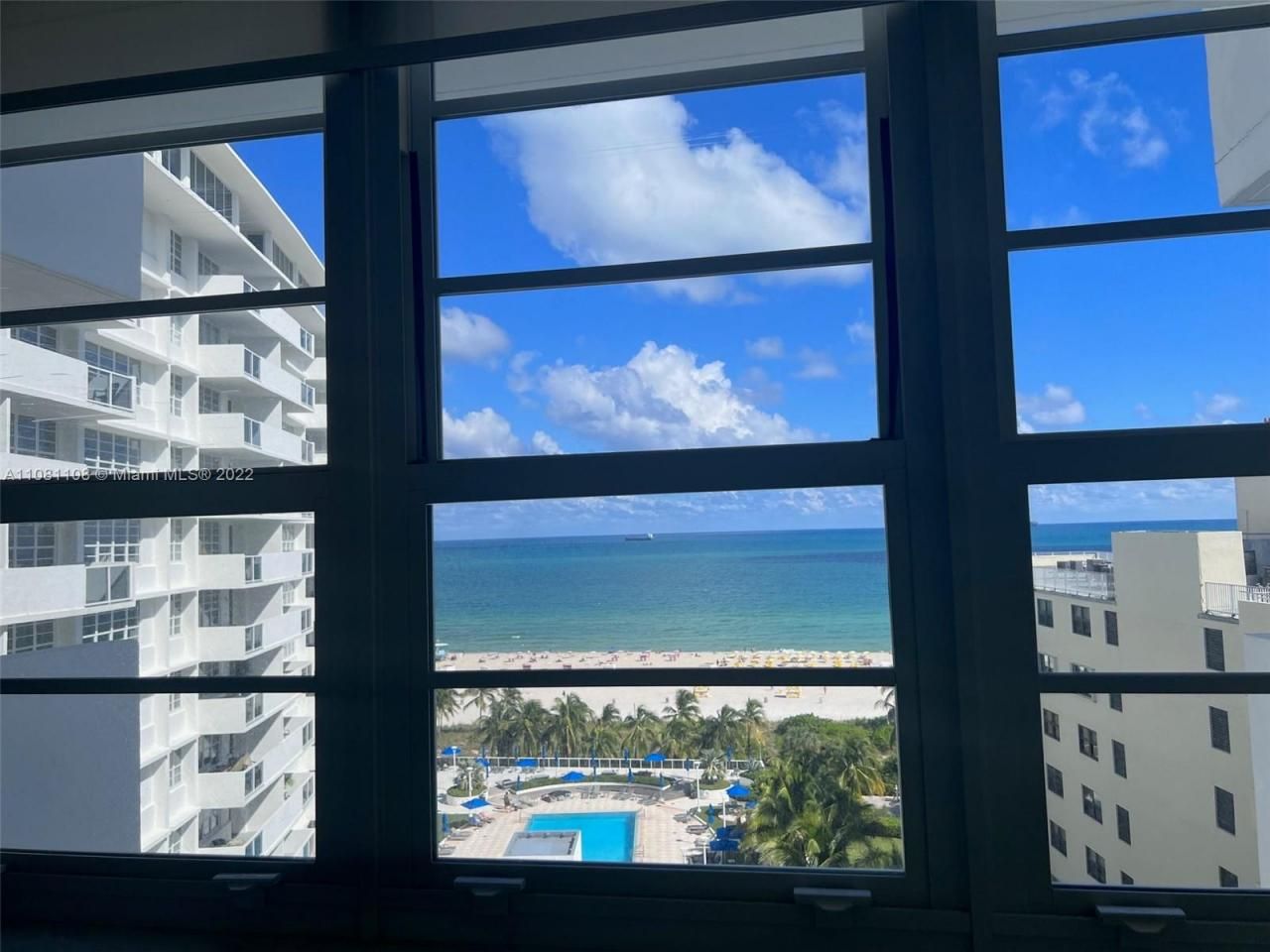 100 Lincoln Rd, Unit 1121, Miami Beach, FL 33139 Photo