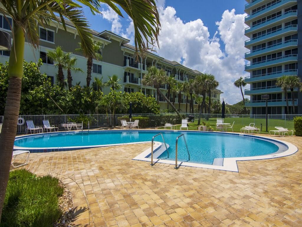 3554 N Ocean Drive, Unit 1102, Vero Beach, FL 32963 Photo
