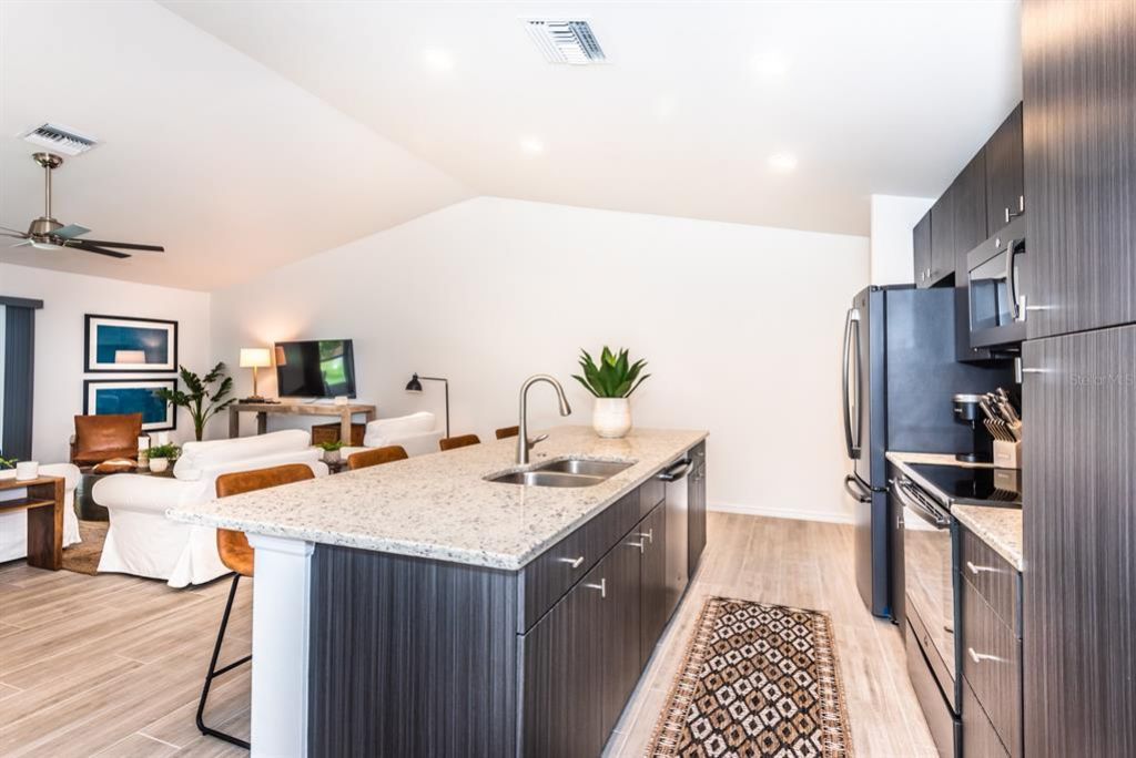 215 Lewis Circle, Unit 111, Punta Gorda, FL 33950 Photo