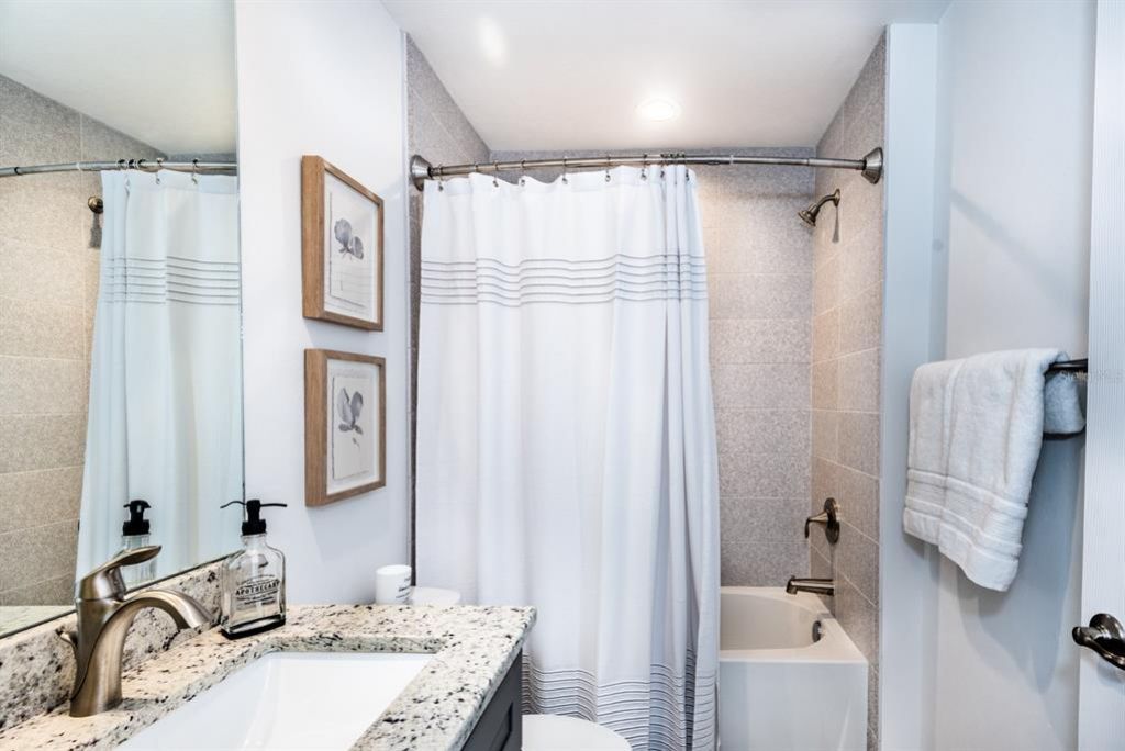 215 Lewis Circle, Unit 111, Punta Gorda, FL 33950 Photo