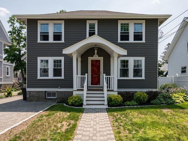 201 Billings St, Quincy, MA 02171