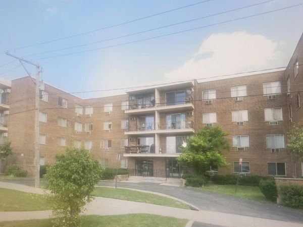 9445 Kenton Avenue, Skokie, IL 60076