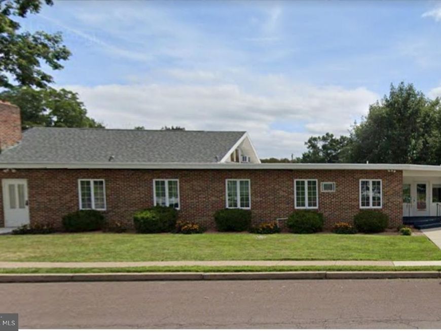 828 N Hanover Street, Pottstown, PA 19464 Main Photo
