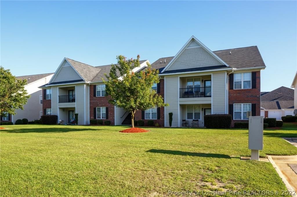 3940 Bardstown Ct Court, Unit 201, Fayetteville, NC 28304 Main Photo