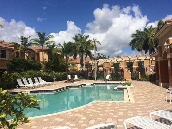 2611 SW 120th Ter, Miramar, FL 33025