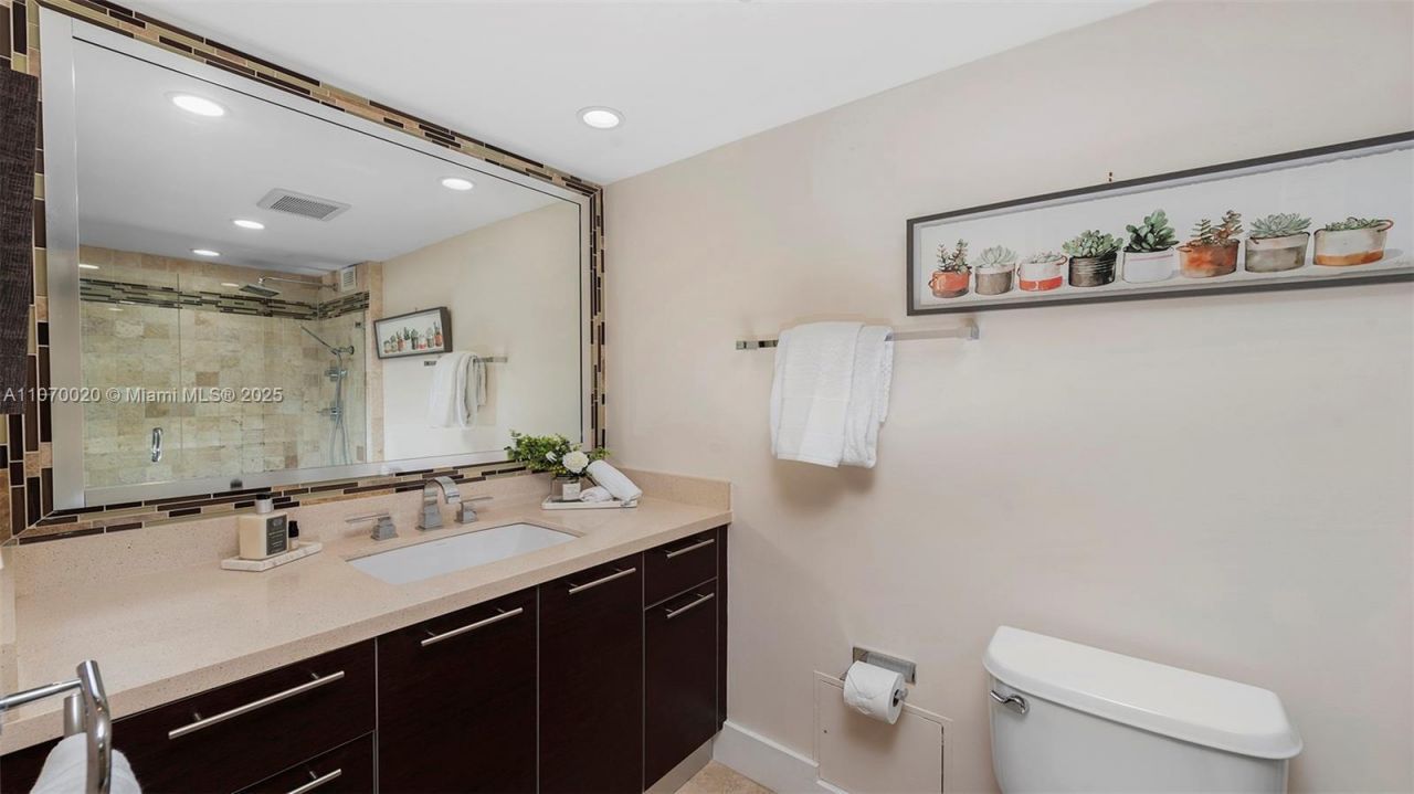 2301 Collins Ave, Unit 301, Miami Beach, FL 33139 Photo