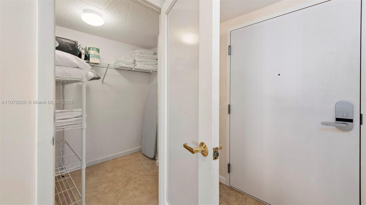 2301 Collins Ave, Unit 301, Miami Beach, FL 33139 Photo