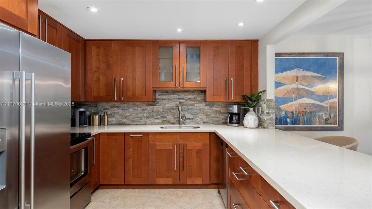 2301 Collins Ave, Unit 301, Miami Beach, FL 33139 Photo
