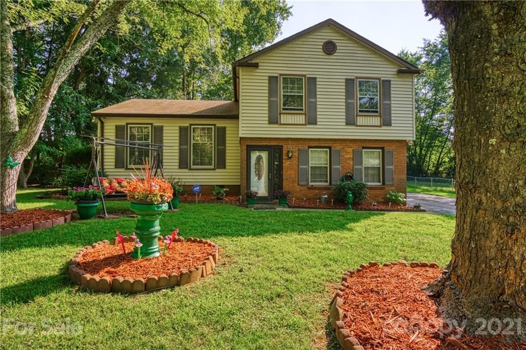 6222 Bonnybrook Lane, Charlotte, NC 28212 Main Photo