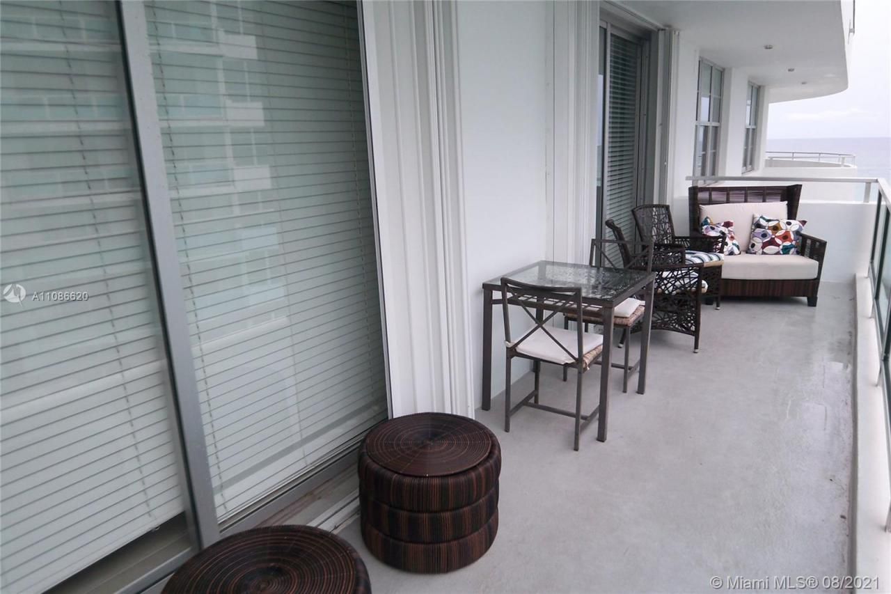 5151 Collins Av, Unit 1030, Miami Beach, FL 33140 Photo