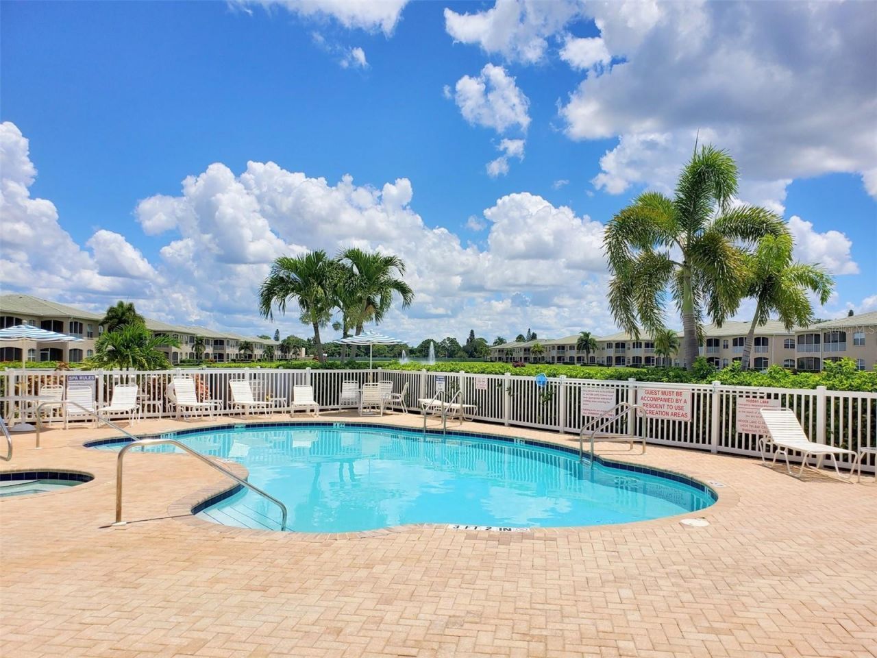 6618 7th Avenue Circle W, Unit 1404, Bradenton, FL 34209 Photo