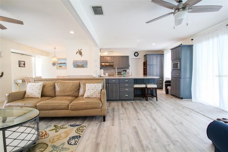 2232 Pine Terrace, Sarasota, FL 34231 Photo
