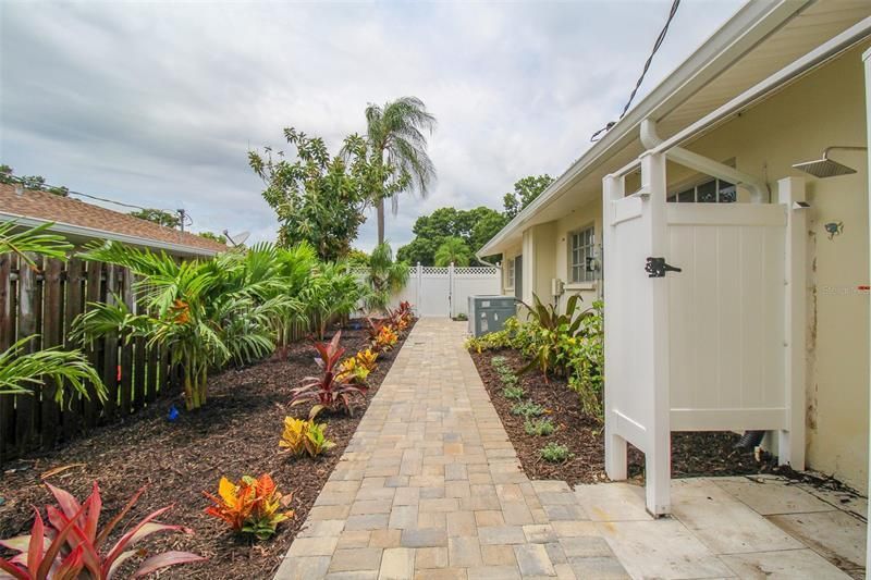 2232 Pine Terrace, Sarasota, FL 34231 Photo