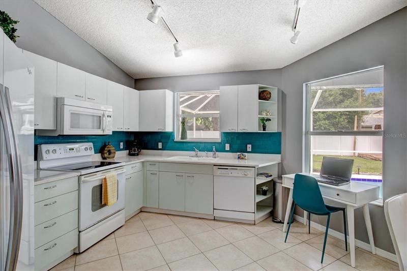 1019 Snead Avenue, Sarasota, FL 34237 Photo