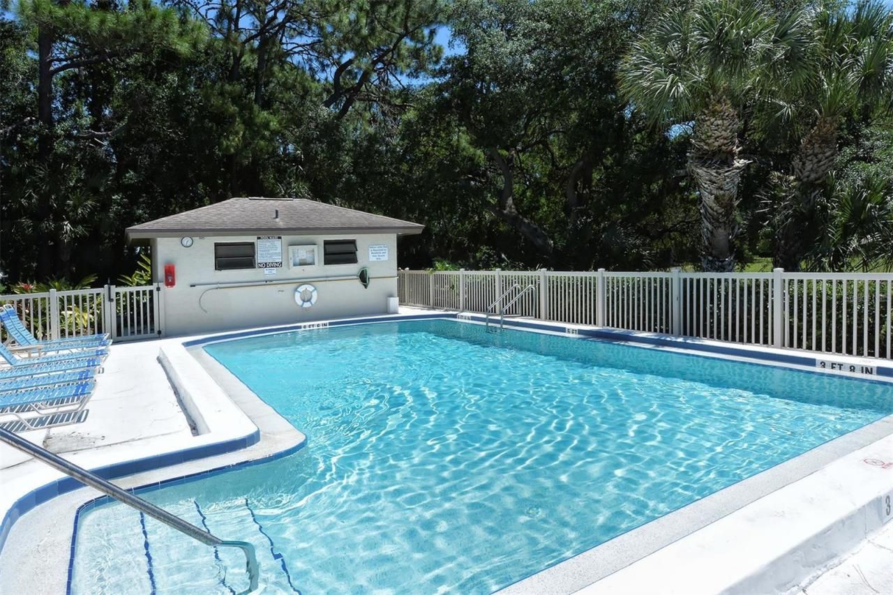 5133 Willow Links, Unit 11, Sarasota, FL 34235 Photo