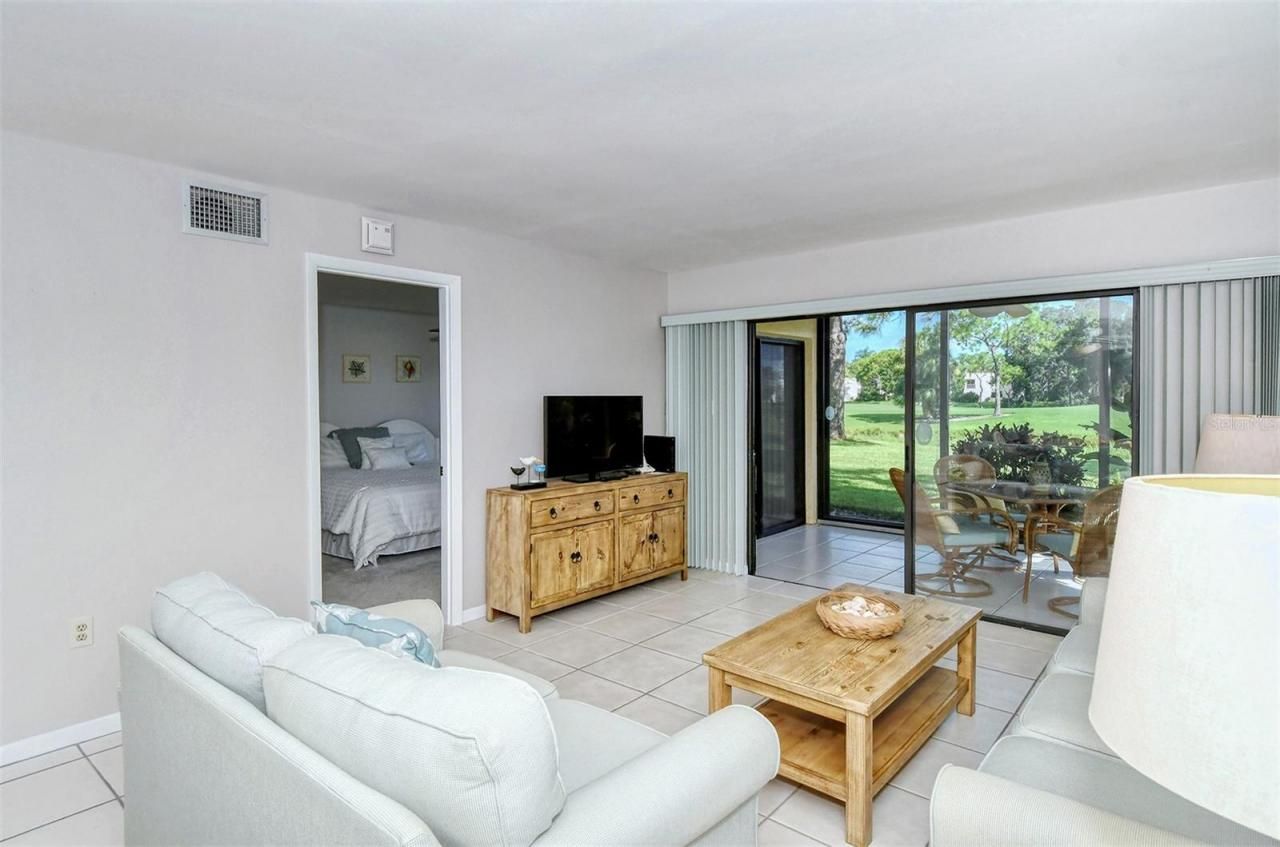 5133 Willow Links, Unit 11, Sarasota, FL 34235 Photo